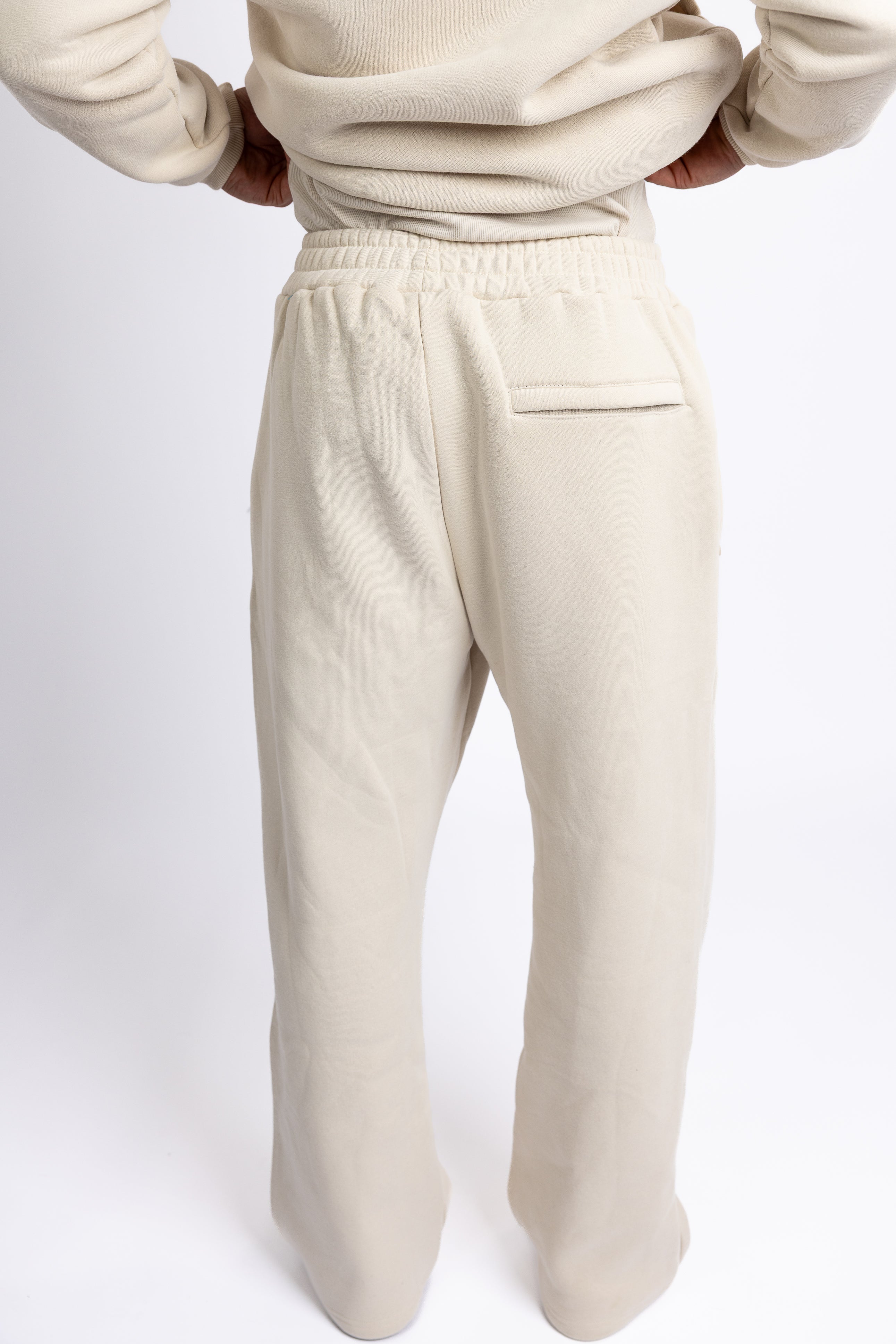Airli Sealed Sweats